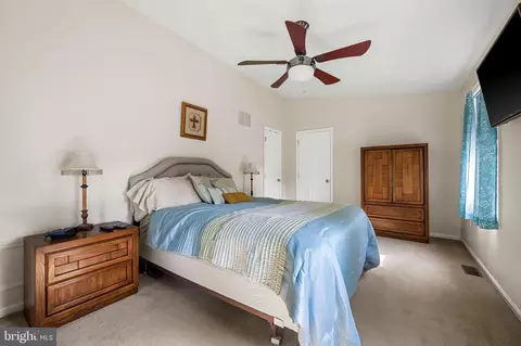 948 Frog Mortar Rd, Middle River, MD 21220 photo 13