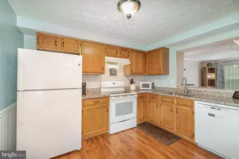 Kitchen - 65 Cavan Grn, Nottingham, MD 21236 photo 1 of 1