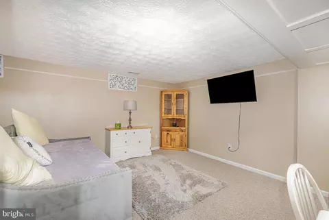 Bedroom - 65 Cavan Grn, Nottingham, MD 21236 photo 5 of 6