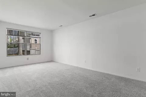Living - 4 Menteith Ct, Nottingham, MD 21236 photo 6 of 13