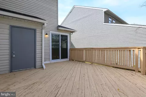 Exterior - 4 Menteith Ct, Nottingham, MD 21236 photo 7 of 16