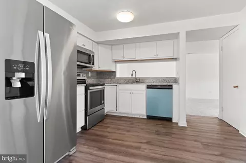 Kitchen - 4 Menteith Ct, Nottingham, MD 21236 photo 1 of 1