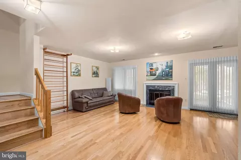 18 Stablemere Ct, Baltimore, MD 21209 photo 31