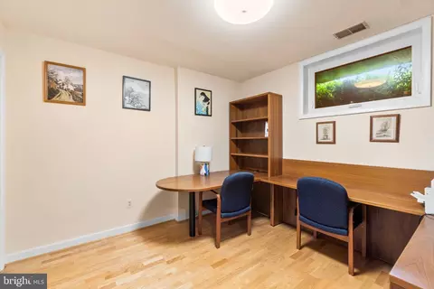 18 Stablemere Ct, Baltimore, MD 21209 photo 34