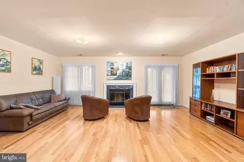 18 Stablemere Ct, Baltimore, MD 21209 photo 30