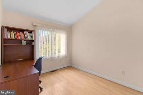 18 Stablemere Ct, Baltimore, MD 21209 photo 26
