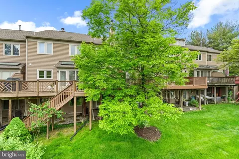 18 Stablemere Ct, Baltimore, MD 21209 photo 39