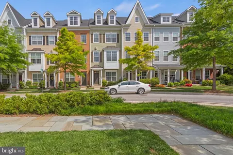 158 Linden Pl, Towson, MD 21286