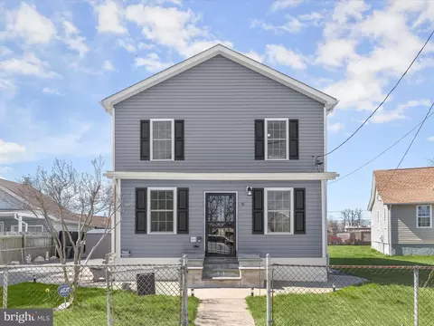 8 Homberg Ave, Essex, MD 21221