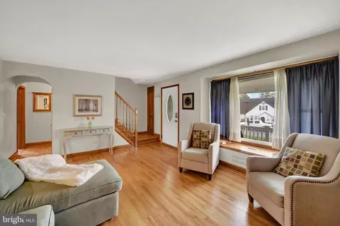 4304 E Joppa Rd E, Nottingham, MD 21236 photo 5
