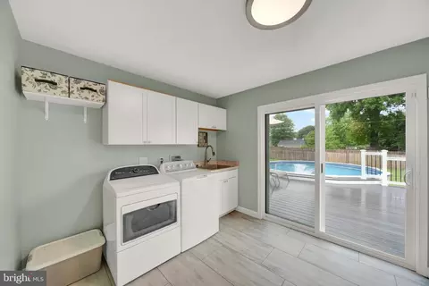 4304 E Joppa Rd E, Nottingham, MD 21236 photo 8