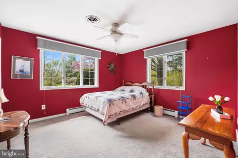 Bedroom - 5428 Arcadia Ave, Upperco, MD 21155 photo 3 of 7