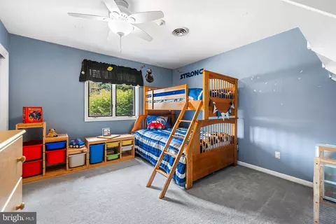 Bedroom - 5428 Arcadia Ave, Upperco, MD 21155 photo 5 of 7