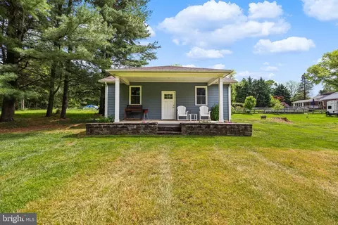 Exterior - 5428 Arcadia Ave, Upperco, MD 21155 photo 15 of 17