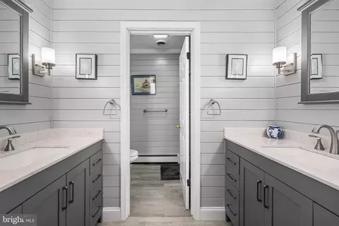Bath - 5428 Arcadia Ave, Upperco, MD 21155 photo 2 of 6