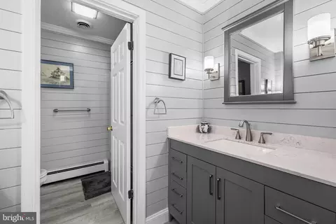 Bath - 5428 Arcadia Ave, Upperco, MD 21155 photo 3 of 6