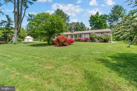 Exterior - 13905 Manor Rd, Baldwin, MD 21013 photo 11 of 11