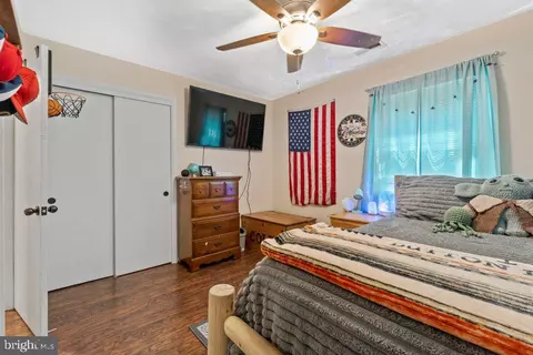 Bedroom - 13905 Manor Rd, Baldwin, MD 21013 photo 4 of 7
