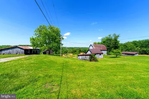 Exterior - 14015 Glen High Rd, Baldwin, MD 21013 photo 5 of 6