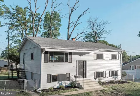 3711 Lambson Rd, Middle River, MD 21220