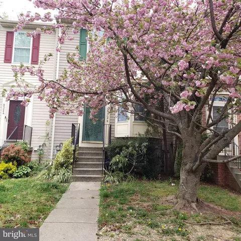 8326 Tapu Ct, Nottingham, MD 21236