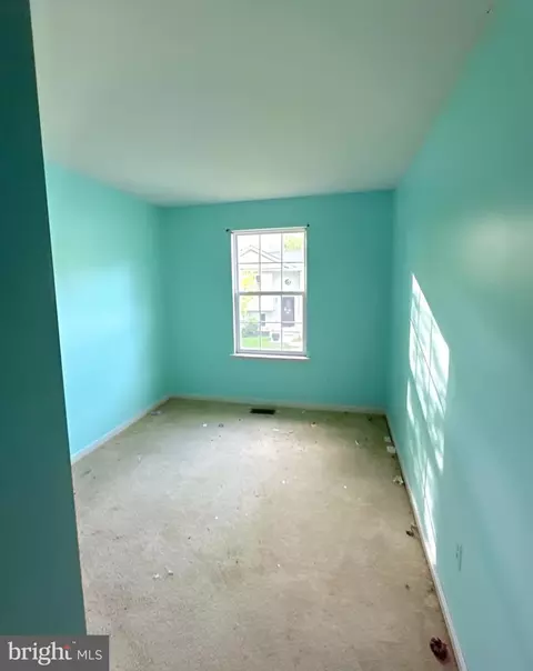 105 B Oak Ave, Sparrows Point, MD 21219 photo 7