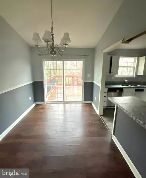 105 B Oak Ave, Sparrows Point, MD 21219 photo 3