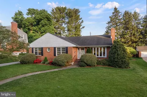 225 Treherne Rd, Lutherville Timonium, MD 21093