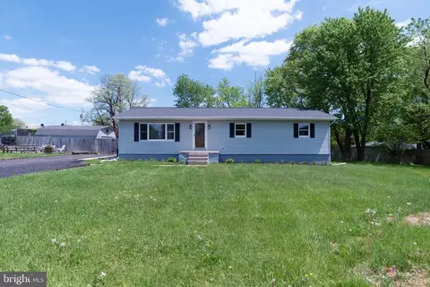 7499 Old Battle Grove Rd, Dundalk, MD 21222