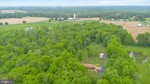 6950 Sunshine Ave, Kingsville, MD 21087