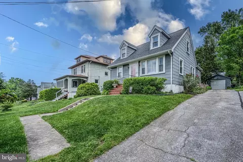 Exterior - 1813 Park Ave, Halethorpe, MD 21227 photo 3 of 8