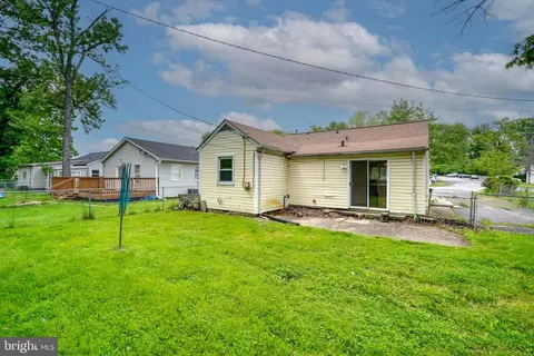 Exterior - 63 Transverse Ave, Middle River, MD 21220 photo 4 of 4