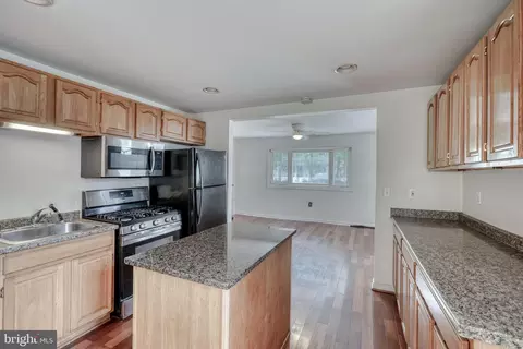 Kitchen - 63 Transverse Ave, Middle River, MD 21220 photo 3 of 5