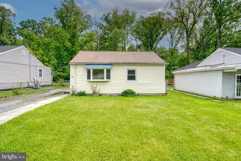 63 Transverse Ave, Middle River, MD 21220