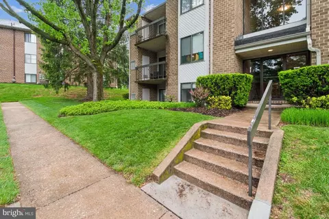 4 Glenamoy Rd #201, Lutherville Timonium, MD 21093