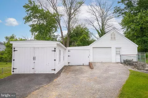 Exterior - 9614 Mason, Parkville, MD 21234 photo 3 of 8