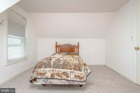 Bedroom - 9614 Mason, Parkville, MD 21234 photo 9 of 9