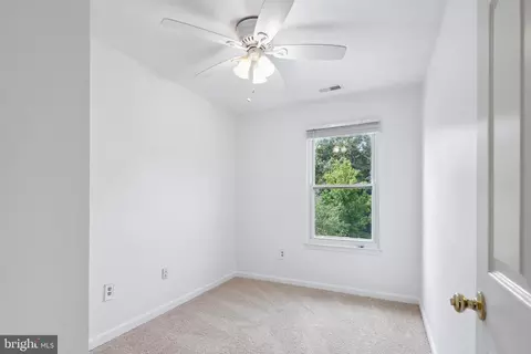 Bedroom - 1116 Ingate Rd #1116, Halethorpe, MD 21227 photo 4 of 6