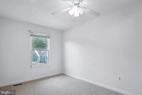 Bedroom - 1116 Ingate Rd #1116, Halethorpe, MD 21227 photo 3 of 6