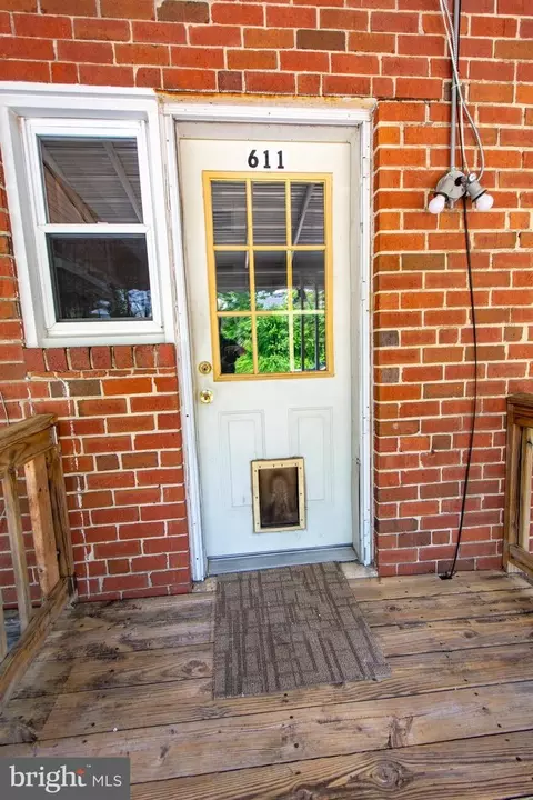 Exterior - 611 48th St, Baltimore, MD 21224 photo 7 of 9