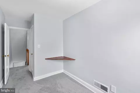 Entry Way - 611 48th St, Baltimore, MD 21224 photo 2 of 2
