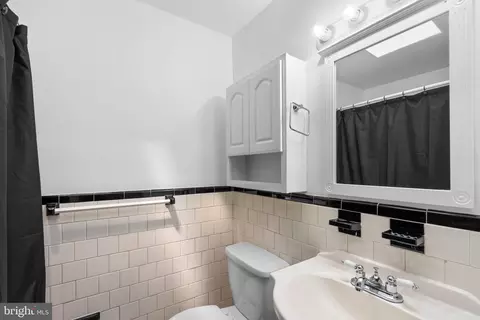 Bath - 611 48th St, Baltimore, MD 21224 photo 1 of 2