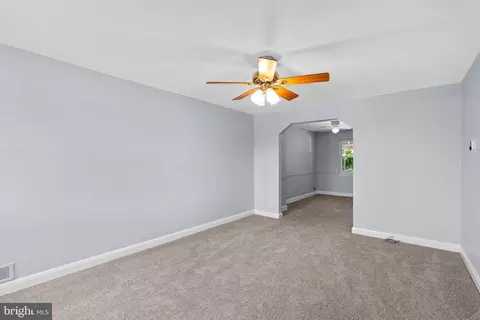 Living - 611 48th St, Baltimore, MD 21224 photo 1 of 3
