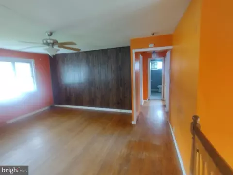 Entry Way - 5216 Mcfaul Rd, Baltimore, MD 21206 photo 2 of 2
