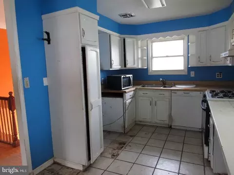 Kitchen - 5216 Mcfaul Rd, Baltimore, MD 21206 photo 3 of 3