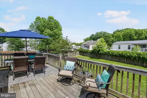 Exterior - 5 Cunning Ct, Middle River, MD 21220 photo 6 of 8