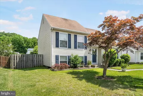 Exterior - 5 Cunning Ct, Middle River, MD 21220 photo 4 of 8