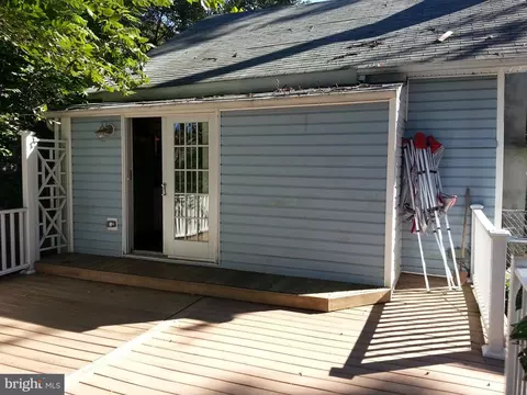 Exterior - 736 Overbrook Rd, Baltimore, MD 21212 photo 5 of 12