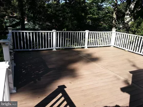 Exterior - 736 Overbrook Rd, Baltimore, MD 21212 photo 4 of 12