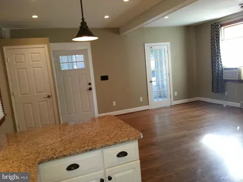 Living - 736 Overbrook Rd, Baltimore, MD 21212 photo 2 of 8